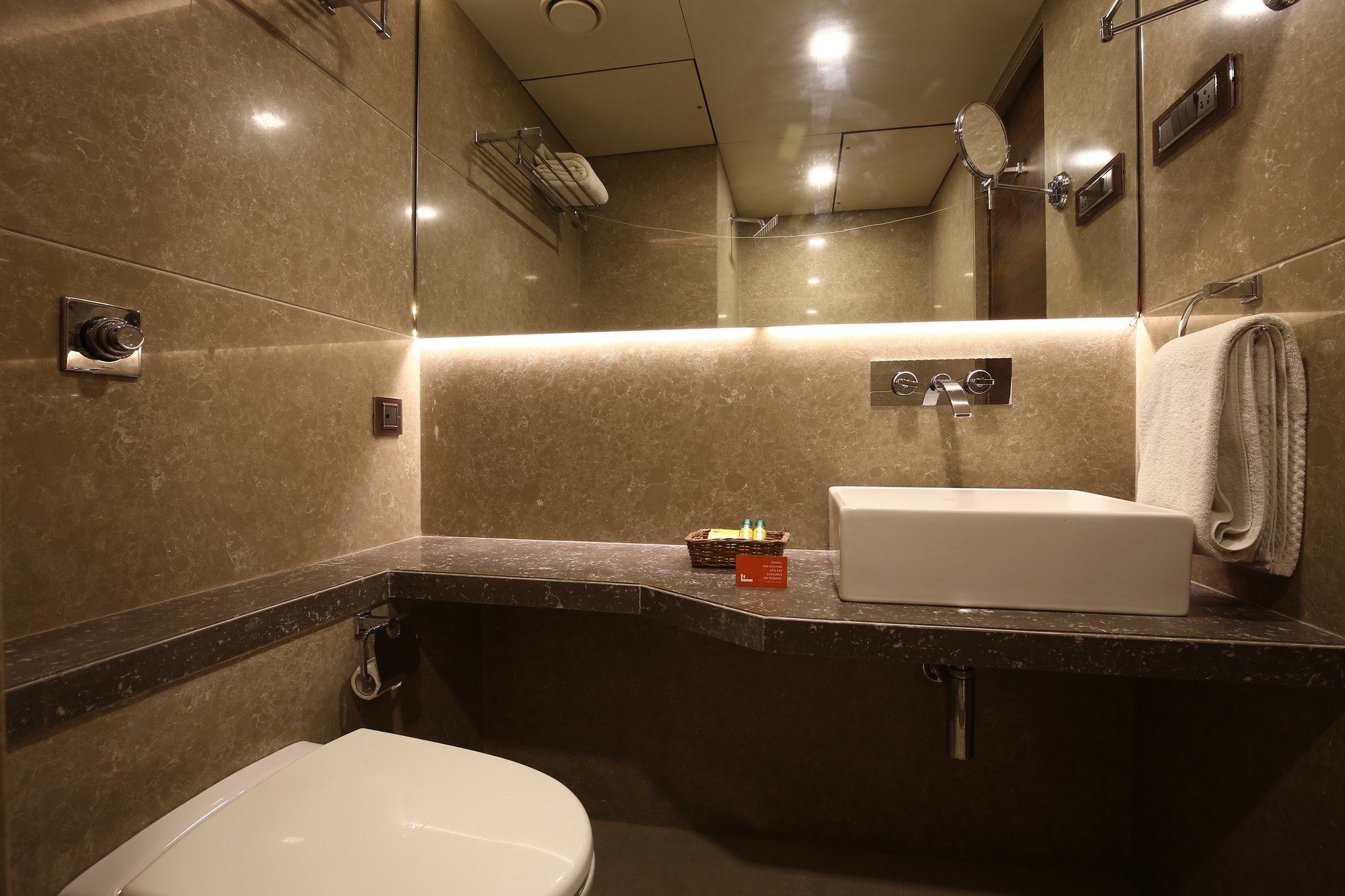Hotel Crawford Inn Mumbai Kültér fotó